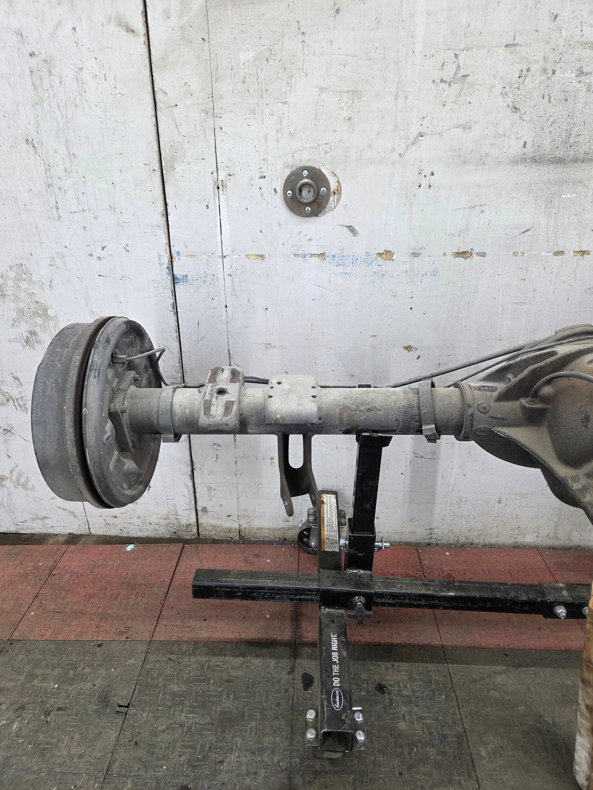 2007-2008 Chevrolet Silverado GMC Sierra 1500 Rear Axle 3.23 Gear Ratio GU5