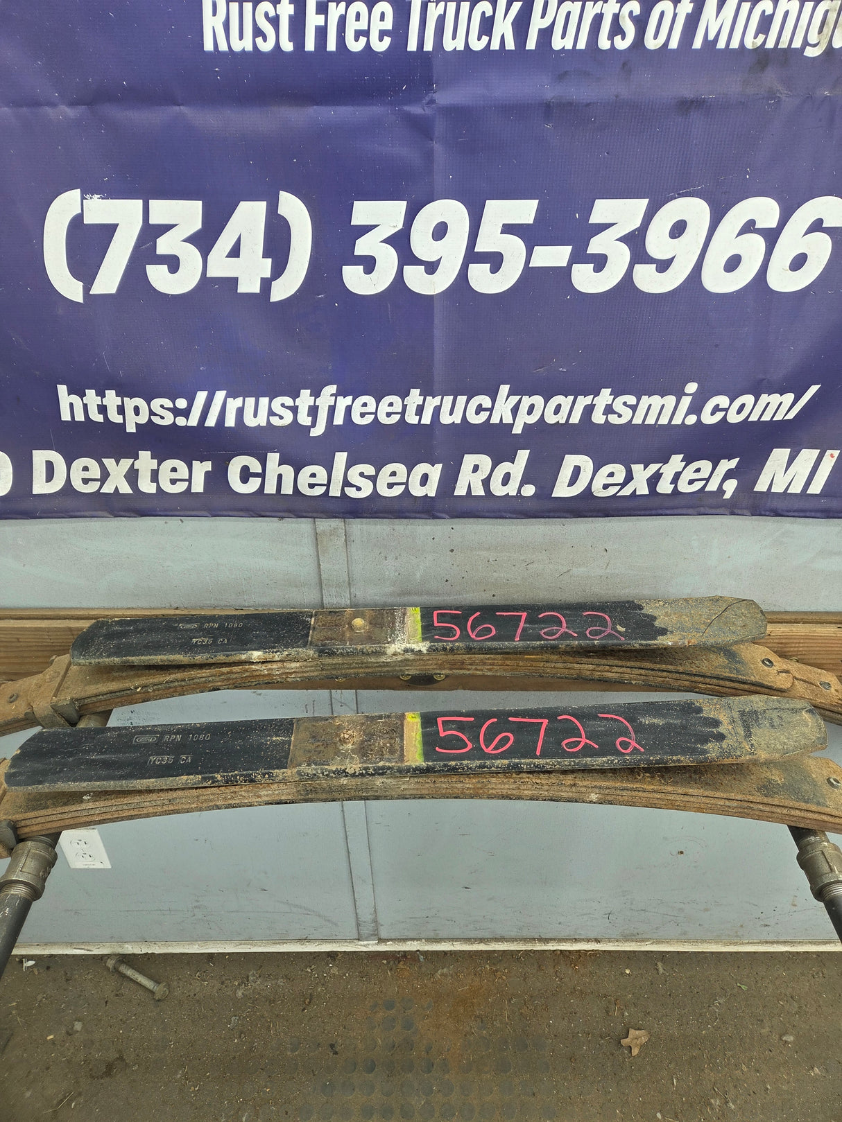 1999-2007 Ford F250 F350 Super Duty Rear Leaf Spring - Pair