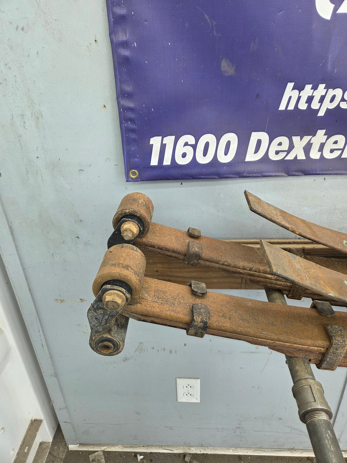 2005-2016 Ford F450 F550 Cab & Chassis Super Duty Rear Leaf Springs - Pair