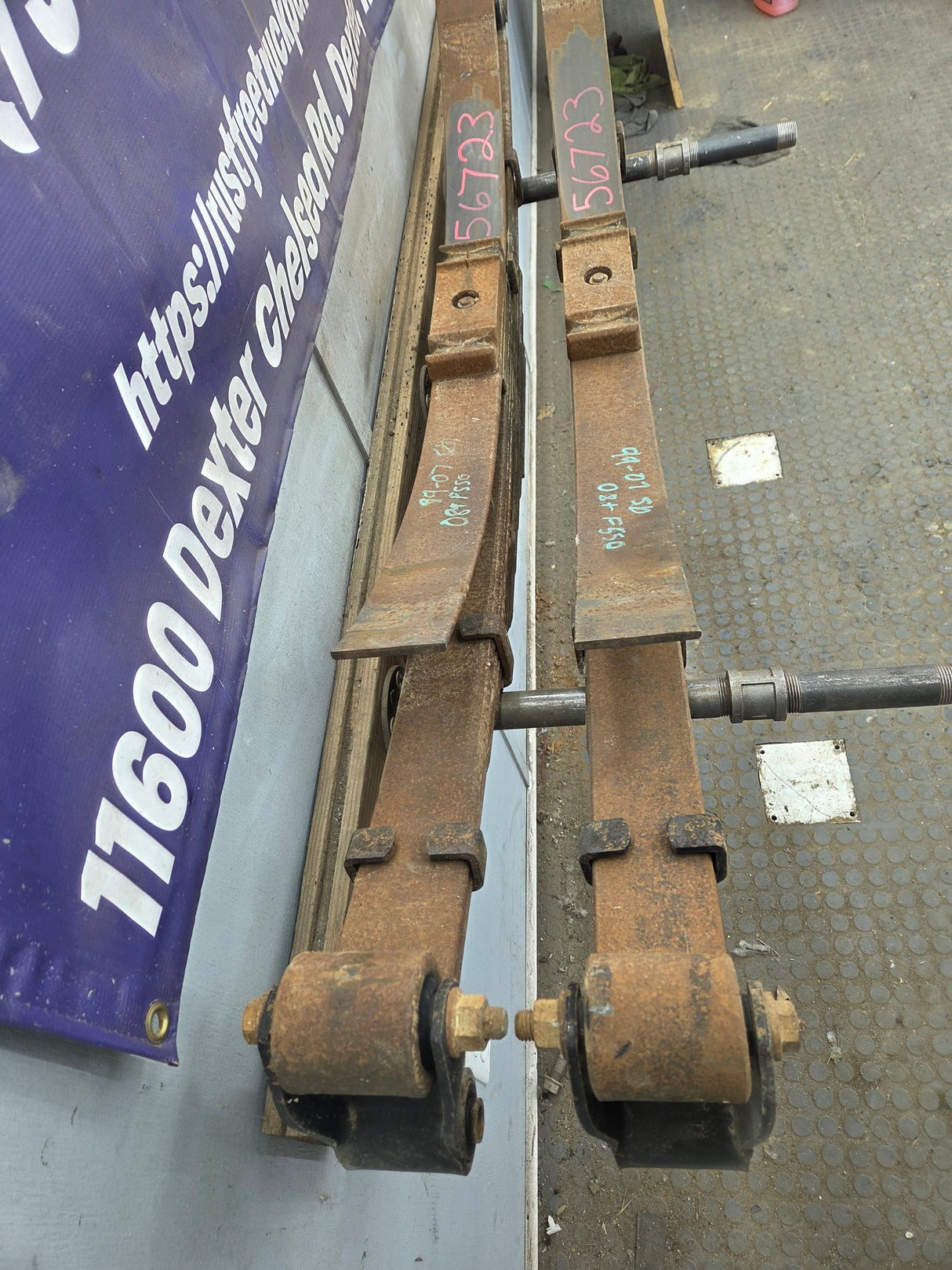 2005-2016 Ford F450 F550 Cab & Chassis Super Duty Rear Leaf Springs - Pair