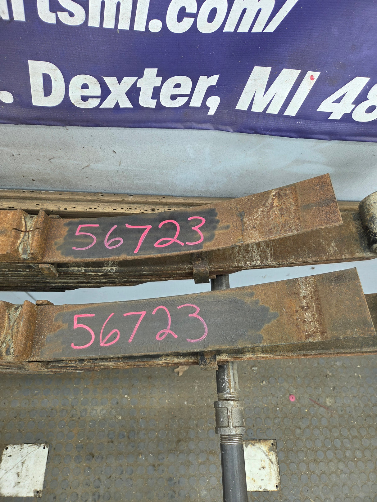 2005-2016 Ford F450 F550 Cab & Chassis Super Duty Rear Leaf Springs - Pair