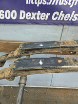 1999-2007 Ford F250 F350 Super Duty Rear Leaf Spring - Pair