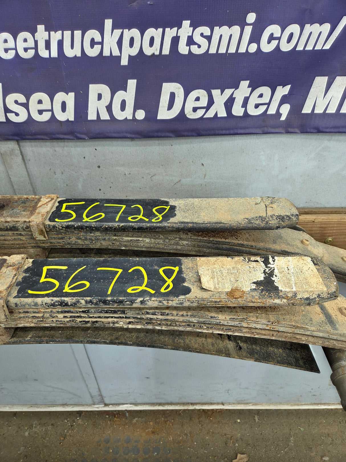 2008-2010 Ford F250 F350 Super Duty Rear Leaf Spring - Pair