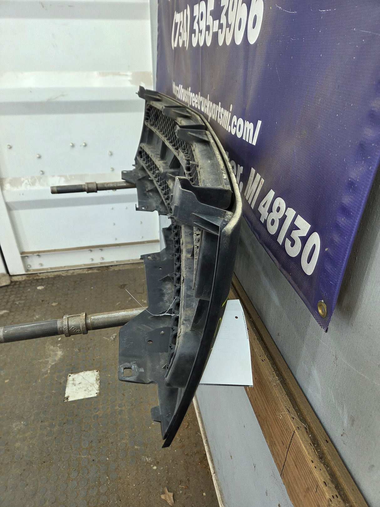 2007-2013 Chevrolet Silverado 1500 Black Grill