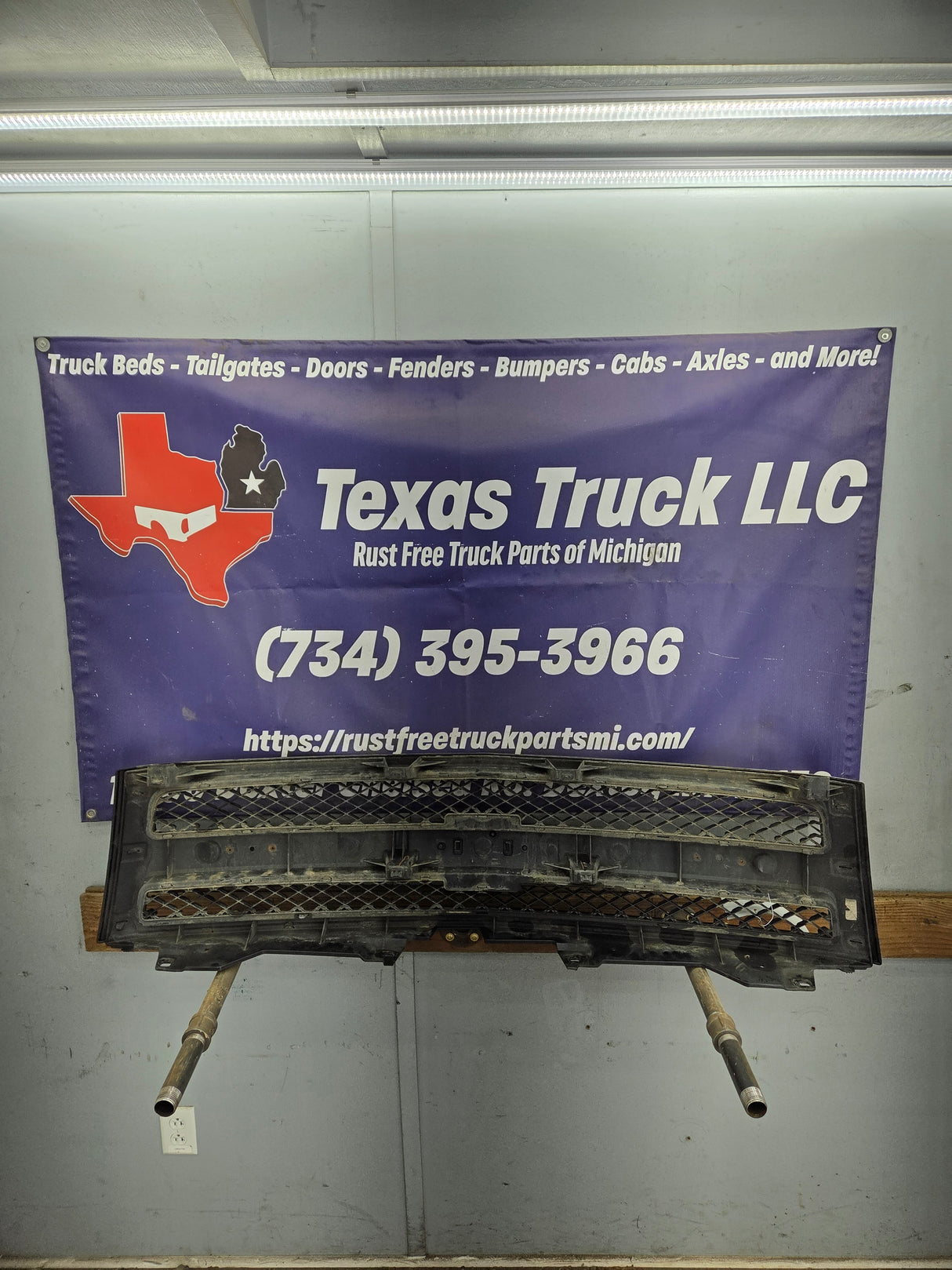 2007-2013 Chevrolet Silverado 1500 Black Grill