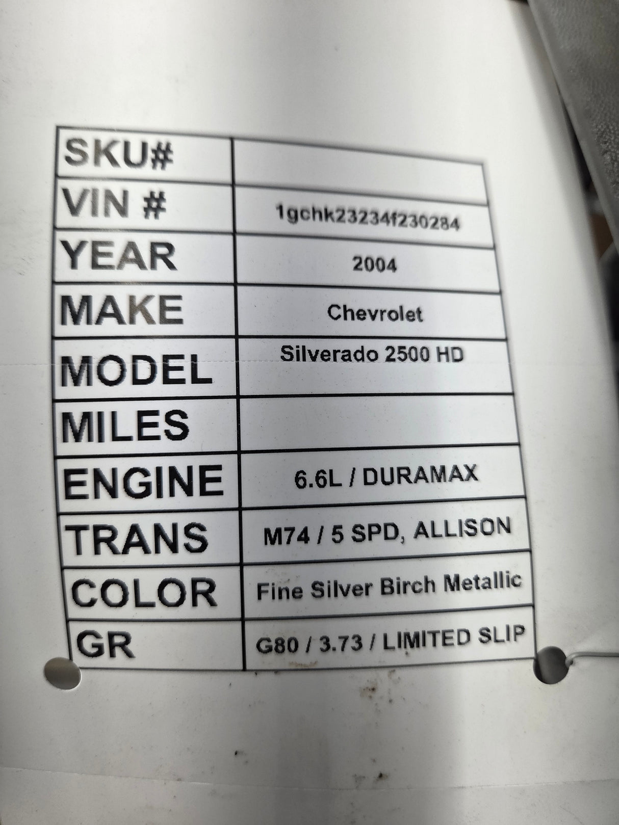 2003-2006 Chevrolet Silverado 1500 2500 'Cateye' NON HD Grill OEM - Chrome