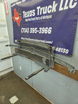 2003-2006 Chevrolet Silverado 1500 2500 'Cateye' NON HD Grill OEM - Chrome