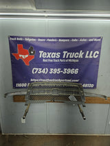2003-2006 Chevrolet Silverado 1500 2500 'Cateye' NON HD Grill OEM - Chrome