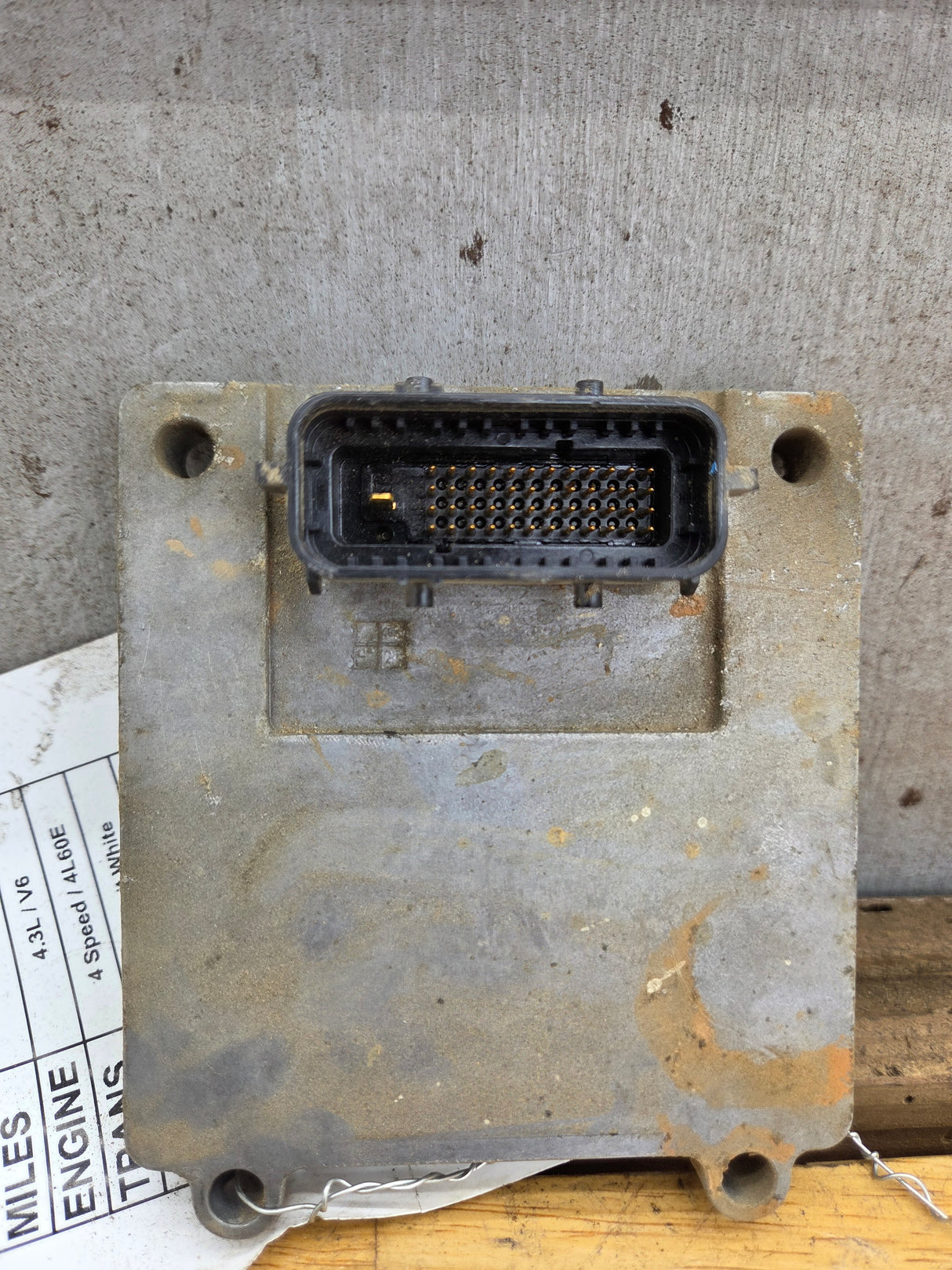 2010-2013 Chevrolet Silverado 1500 4.3L PCM AAK7 / 24255280