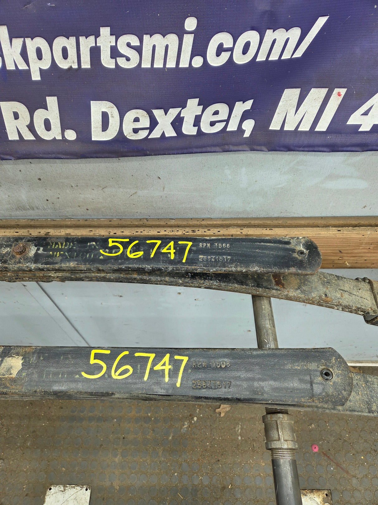 2007-2013 Chevrolet Silverado / GMC Sierra 1500 Rear Leaf Spring - Pair