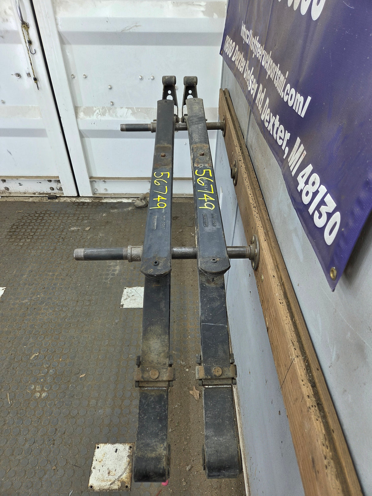 2007-2013 Chevrolet Silverado / GMC Sierra 1500 Rear Leaf Spring - Pair 25841517 RPN 3267