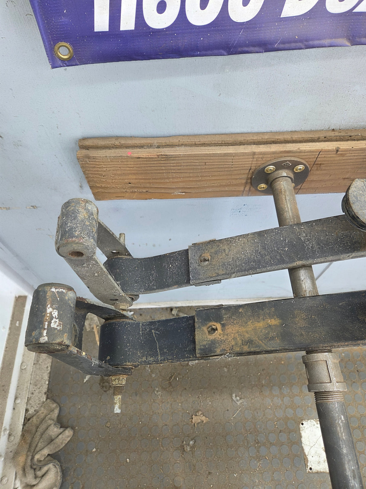 2007-2013 Chevrolet Silverado / GMC Sierra 1500 Rear Leaf Spring - Pair 25841517 RPN 3267