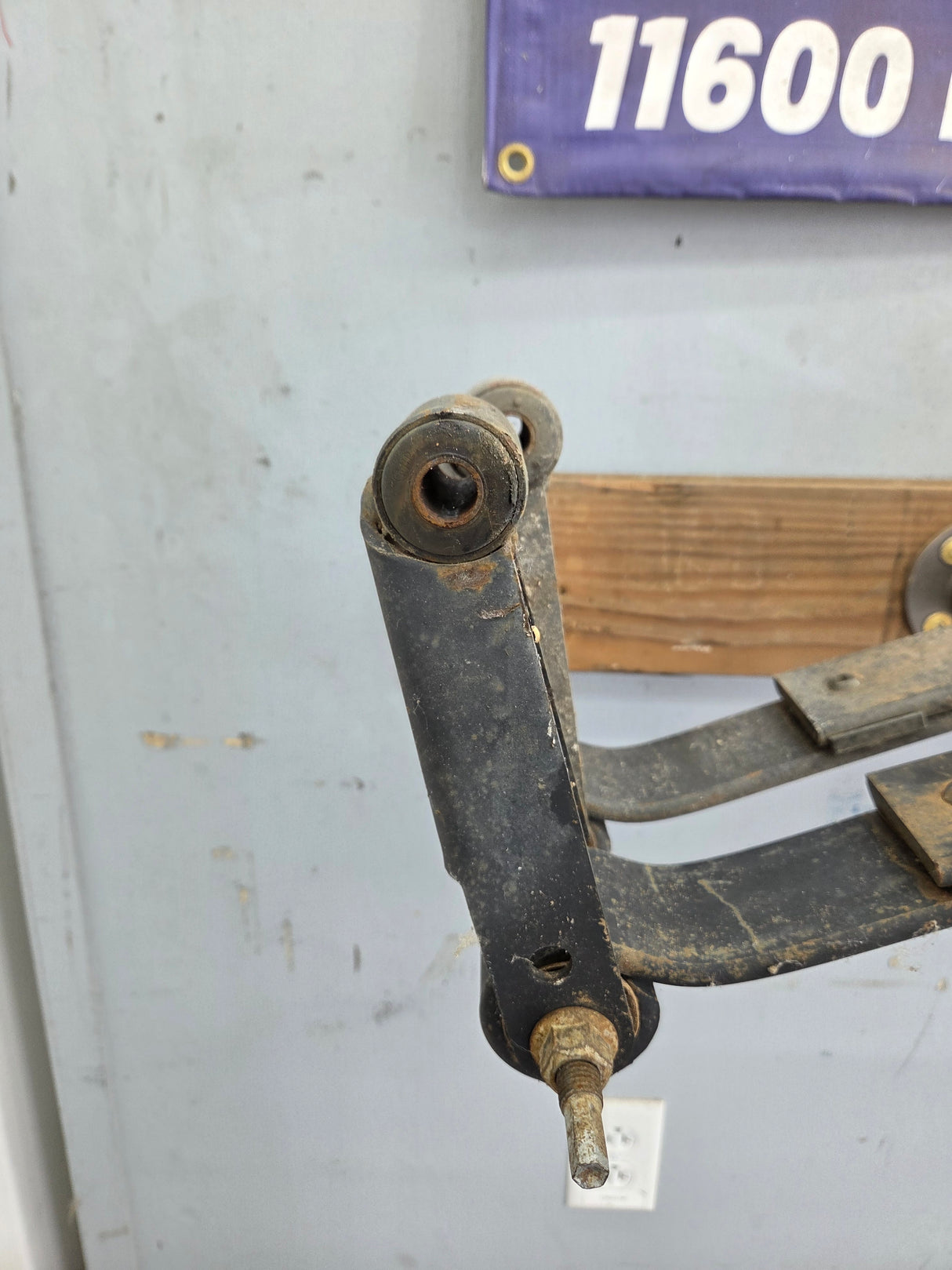 2007-2013 Chevrolet Silverado / GMC Sierra 1500 Rear Leaf Spring - Pair 25841517 RPN 3267