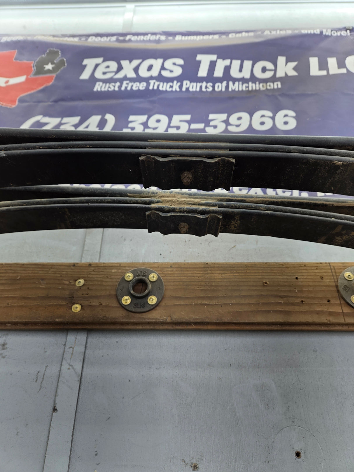 2007-2013 Chevrolet Silverado / GMC Sierra 1500 Rear Leaf Spring - Pair 25841517 RPN 3267