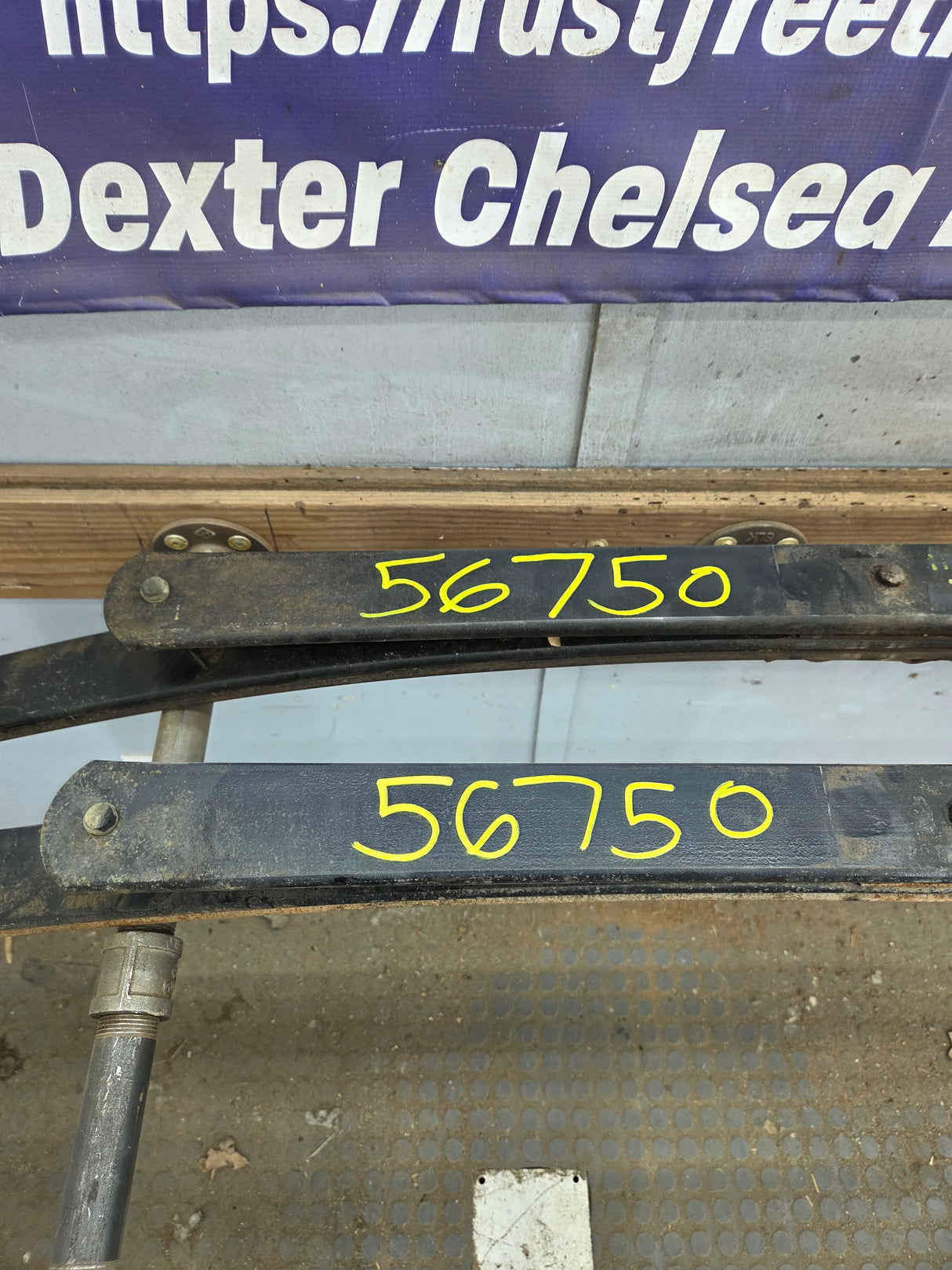 2007-2013 Chevrolet Silverado / GMC Sierra 1500 Rear Leaf Spring - Pair 20901044 RPN 3400