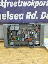 2010-2013 Chevrolet Silverado / GMC Sierra 1500 2500 3500 Engine Bay Fuse Box