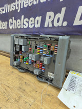 2010-2013 Chevrolet Silverado / GMC Sierra 1500 2500 3500 Engine Bay Fuse Box