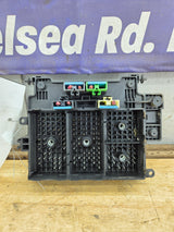 2003-2005 Chevrolet Silverado / GMC Sierra 2500 3500 Duramax Engine Bay Fuse Box