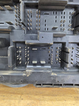 2010-2013 Chevrolet Silverado / GMC Sierra 1500 2500 3500 Engine Bay Fuse Box