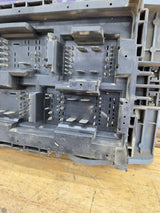 2010-2013 Chevrolet Silverado / GMC Sierra 1500 2500 3500 Engine Bay Fuse Box