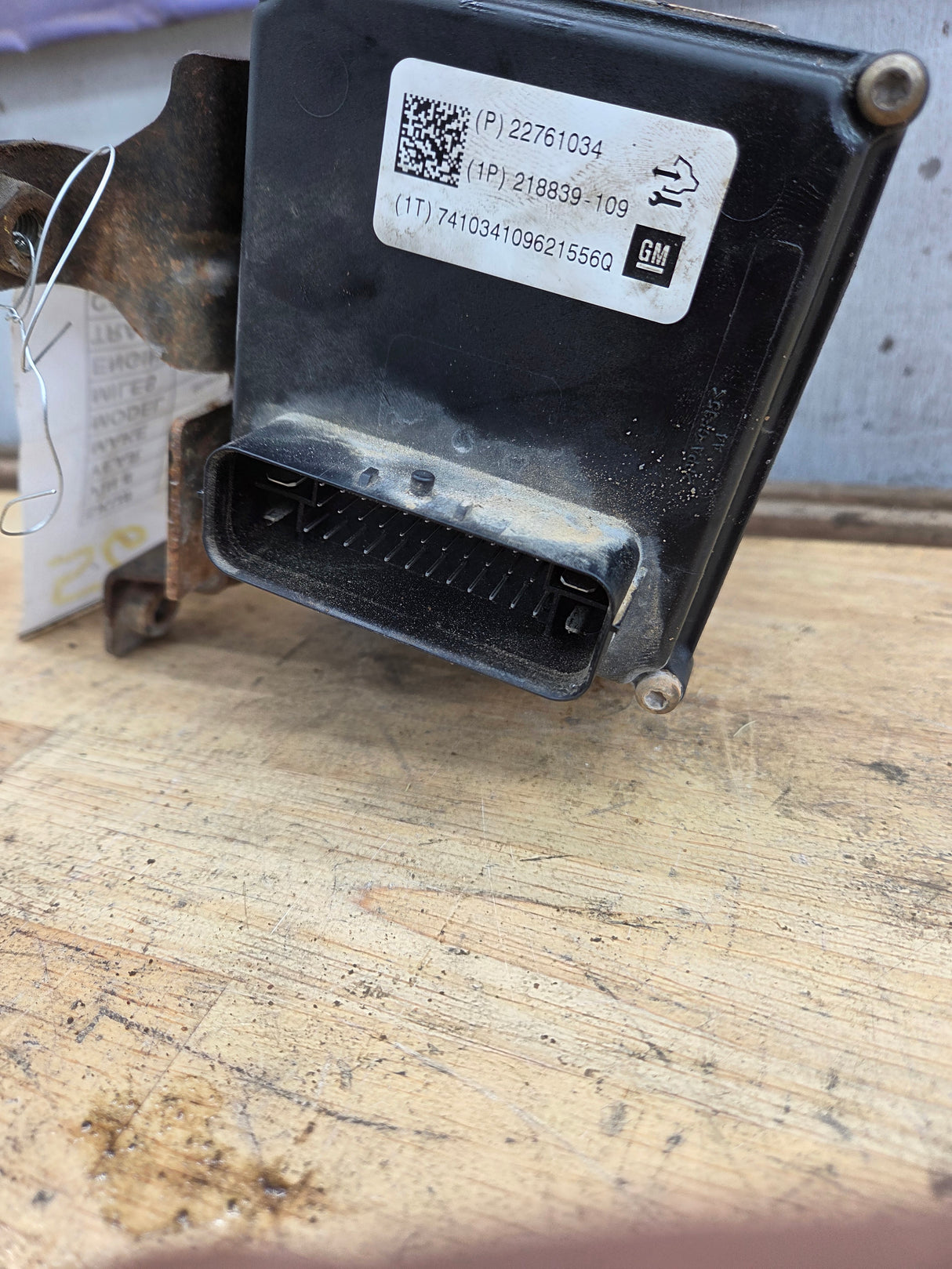 2012-2014 Chevrolet Silverado GMC 2500 3500 ABS Pump Module 4 Wheel ABS 22761034