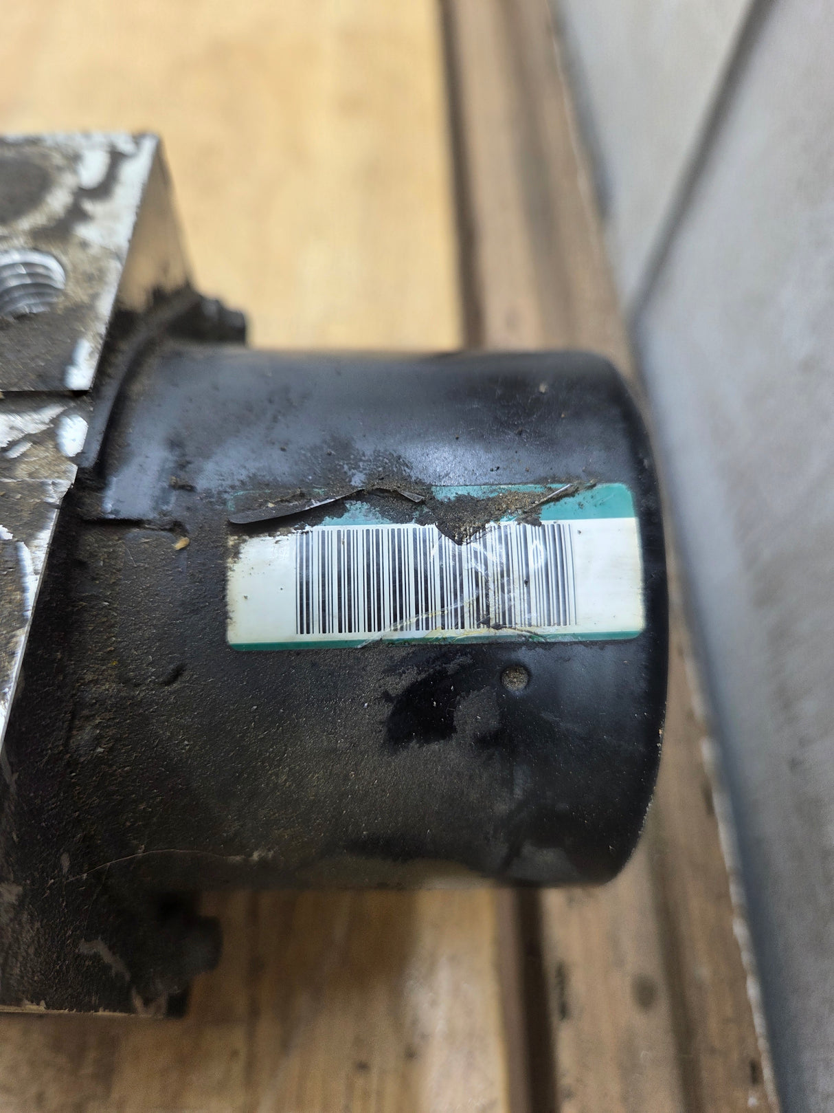 2008-2010 Ford Super Duty F250 F350 ABS Pump Module Control Assembly 7C34-2C346-AJ