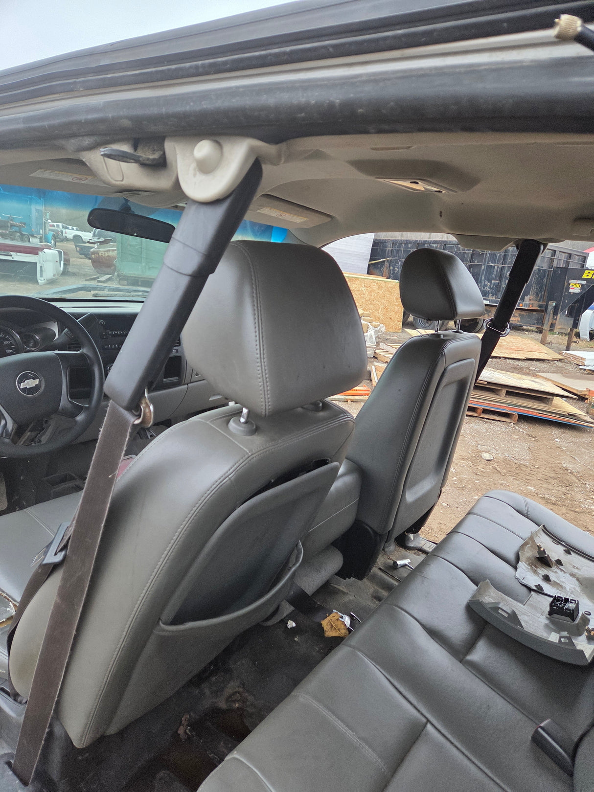 2007-2013 Chevrolet Silverado / GMC Sierra 1500 2500 3500 HD Extended Cab