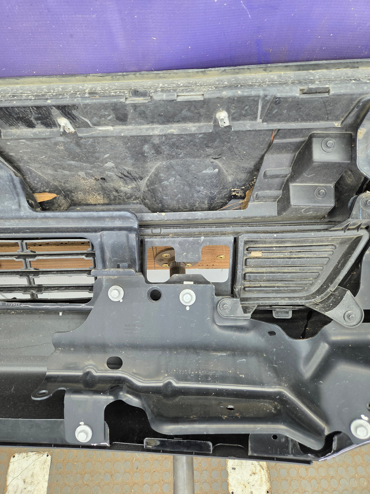 2020-2023 Chevrolet Silverado 2500HD 3500 HD Front Bumper