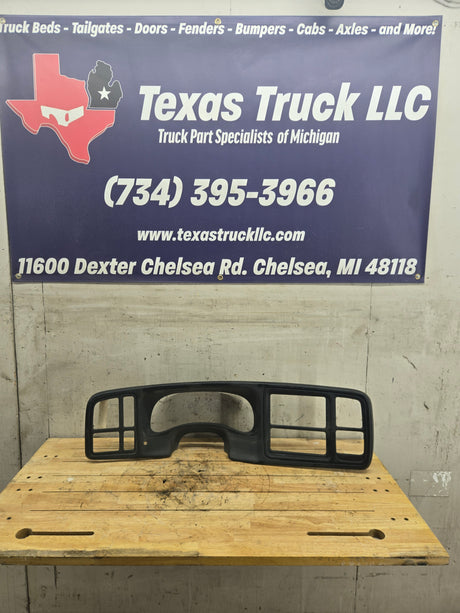 2003-2006 Chevrolet Silverado 1500 Instrument Cluster Bezel