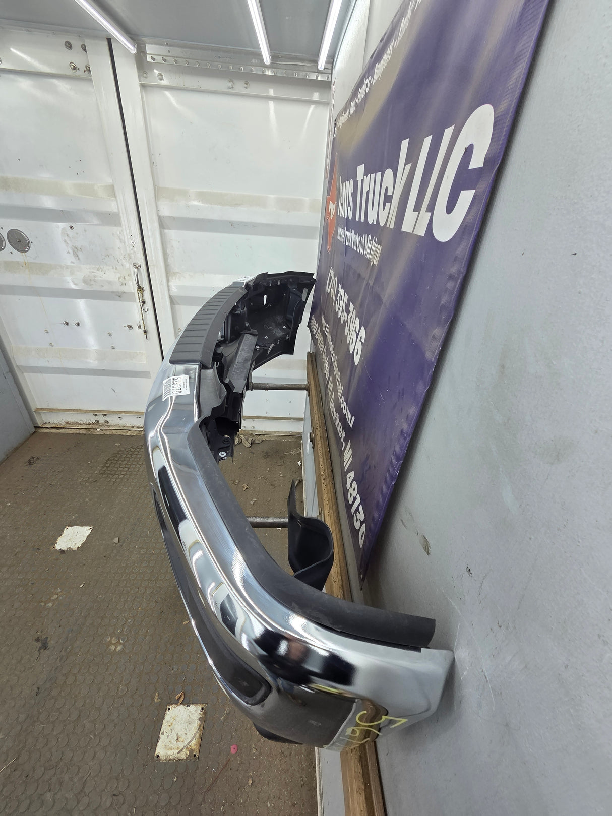 2023-2025 Ford Super Duty F250 F350 Front Bumper - Chrome