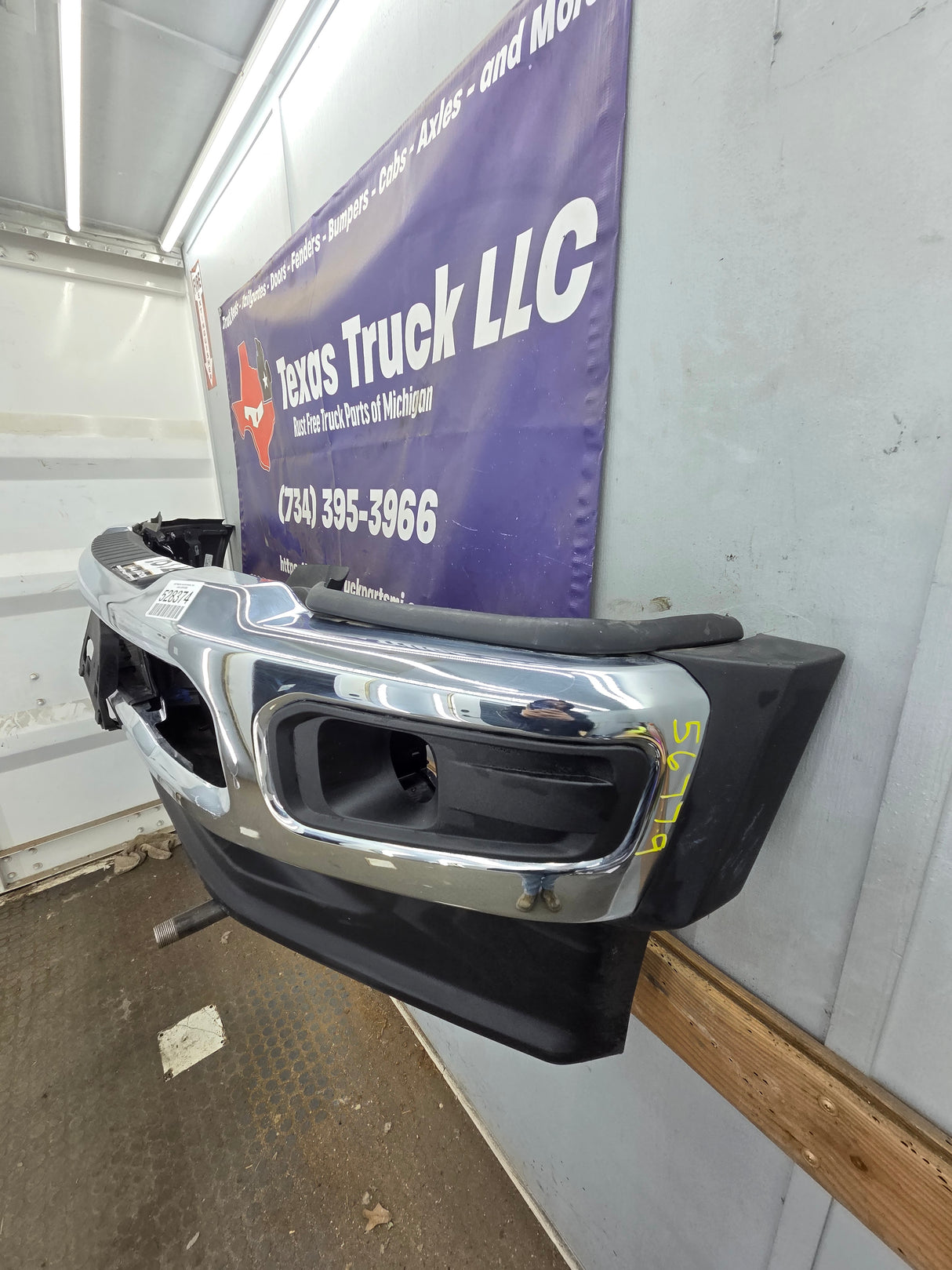 2023-2025 Ford Super Duty F450 F550 Front Bumper - Chrome