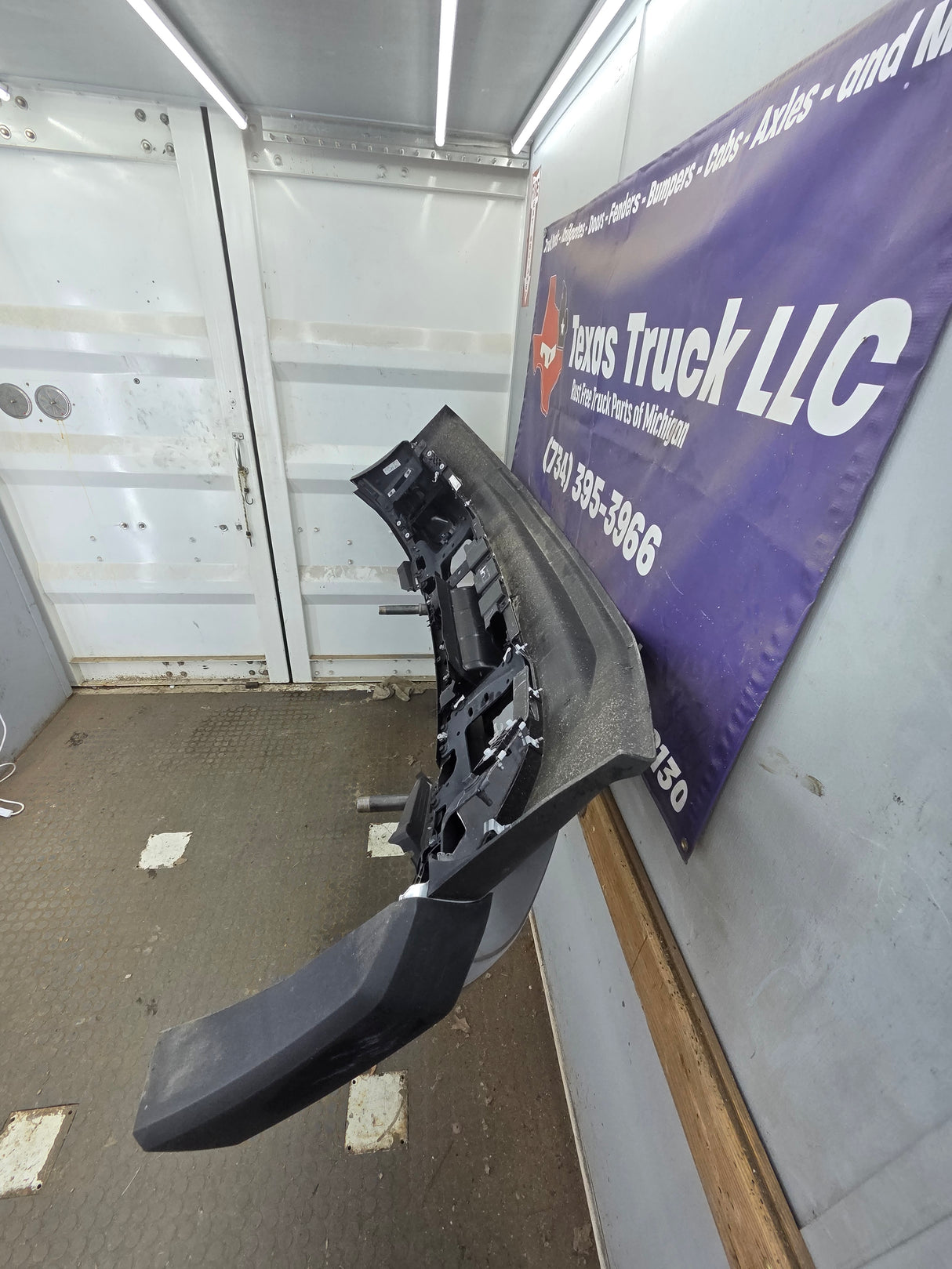 2023-2025 Ford Super Duty F450 F550 Front Bumper - Chrome