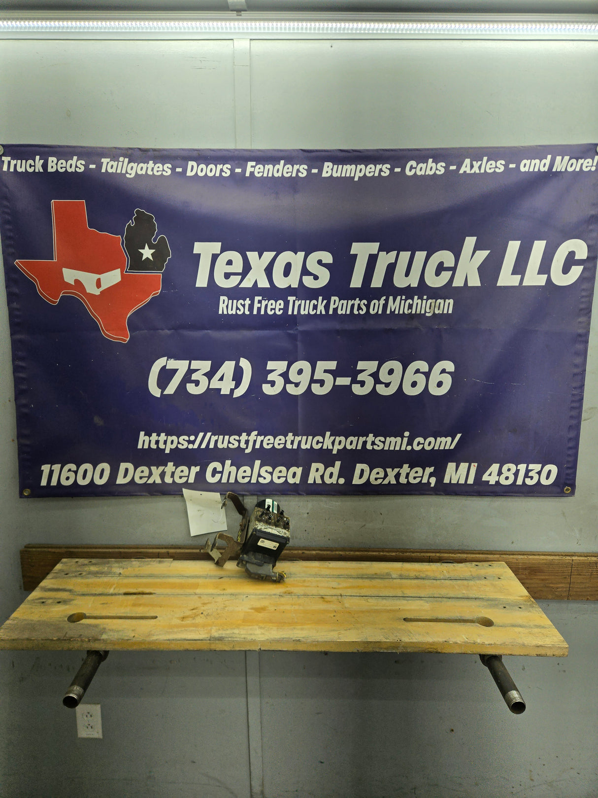 2006-2007 Chevrolet GMC 2500 3500 ABS Pump Module Control Assembly