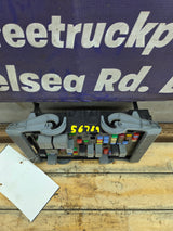 2007-2009 Chevrolet Silverado / GMC Sierra 1500 2500 3500 Engine Bay Fuse Box