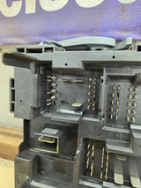 2007-2009 Chevrolet Silverado / GMC Sierra 1500 2500 3500 Engine Bay Fuse Box