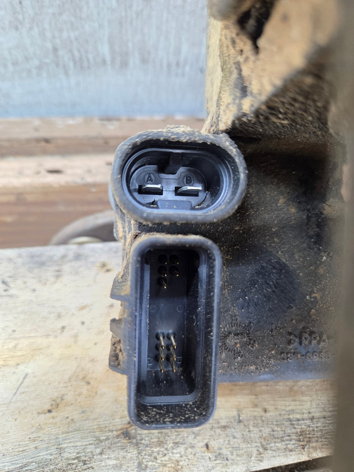 2003-2005 Chevy Silverado 2500 3500 HD ABS Pump Module Control Assembly Duramax