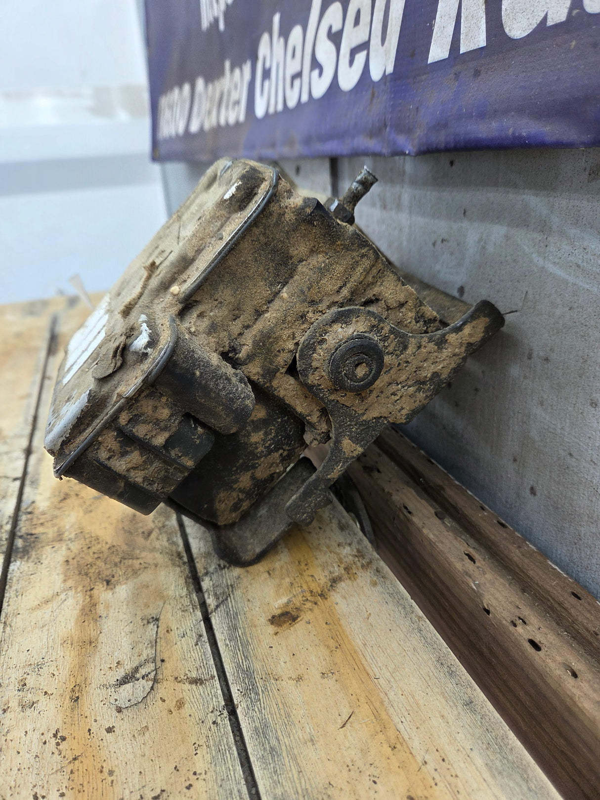 2003-2005 Chevy Silverado 2500 3500 HD ABS Pump Module Control Assembly Duramax