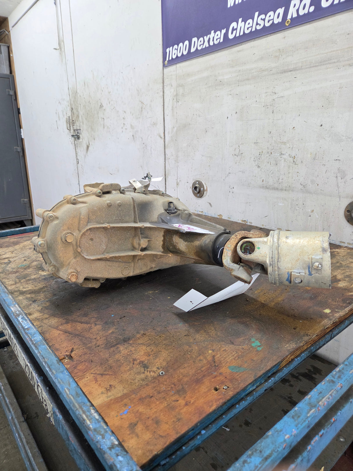 2011-2016 Chevrolet Silverado GMC Sierra 2500HD 3500HD TRANSFER CASE 6L-90 TRANSMISSION 6 SPD