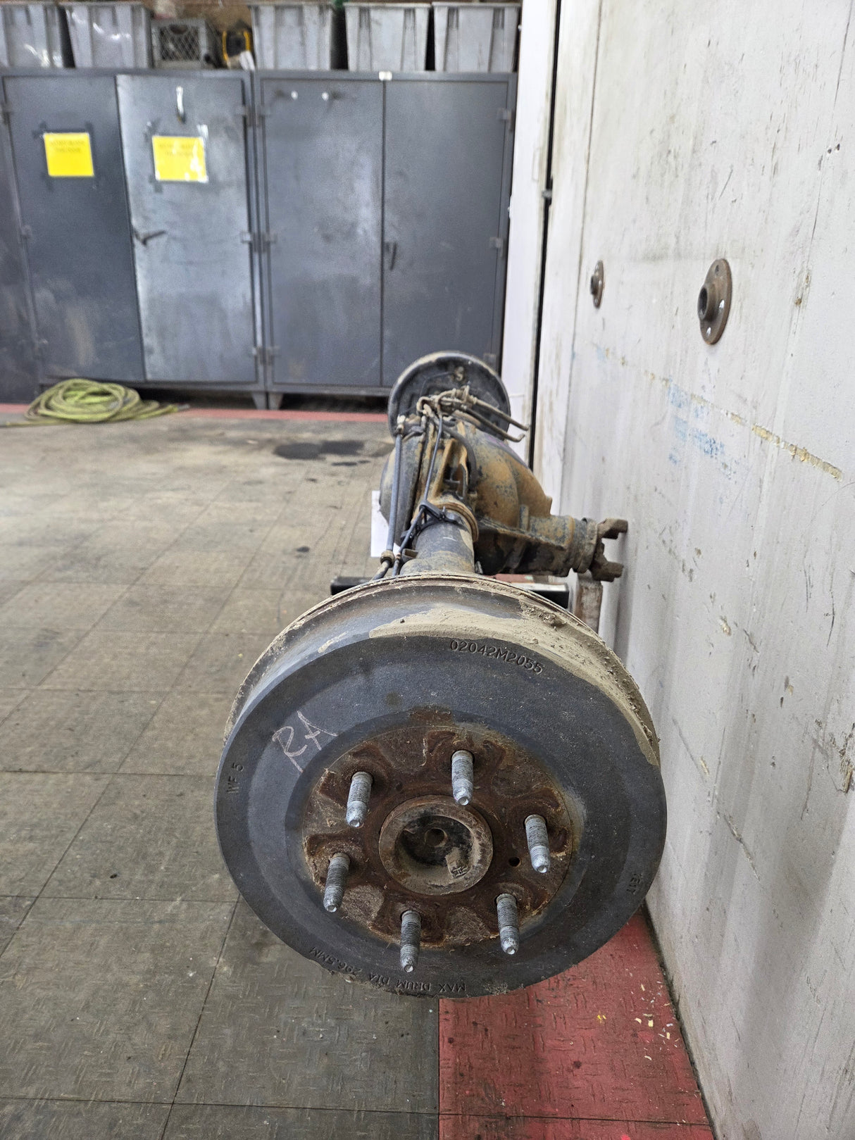 2009-2013 Chevrolet Silverado GMC Sierra 1500 Rear Axle 8.6" 3.42 Gear Ratio