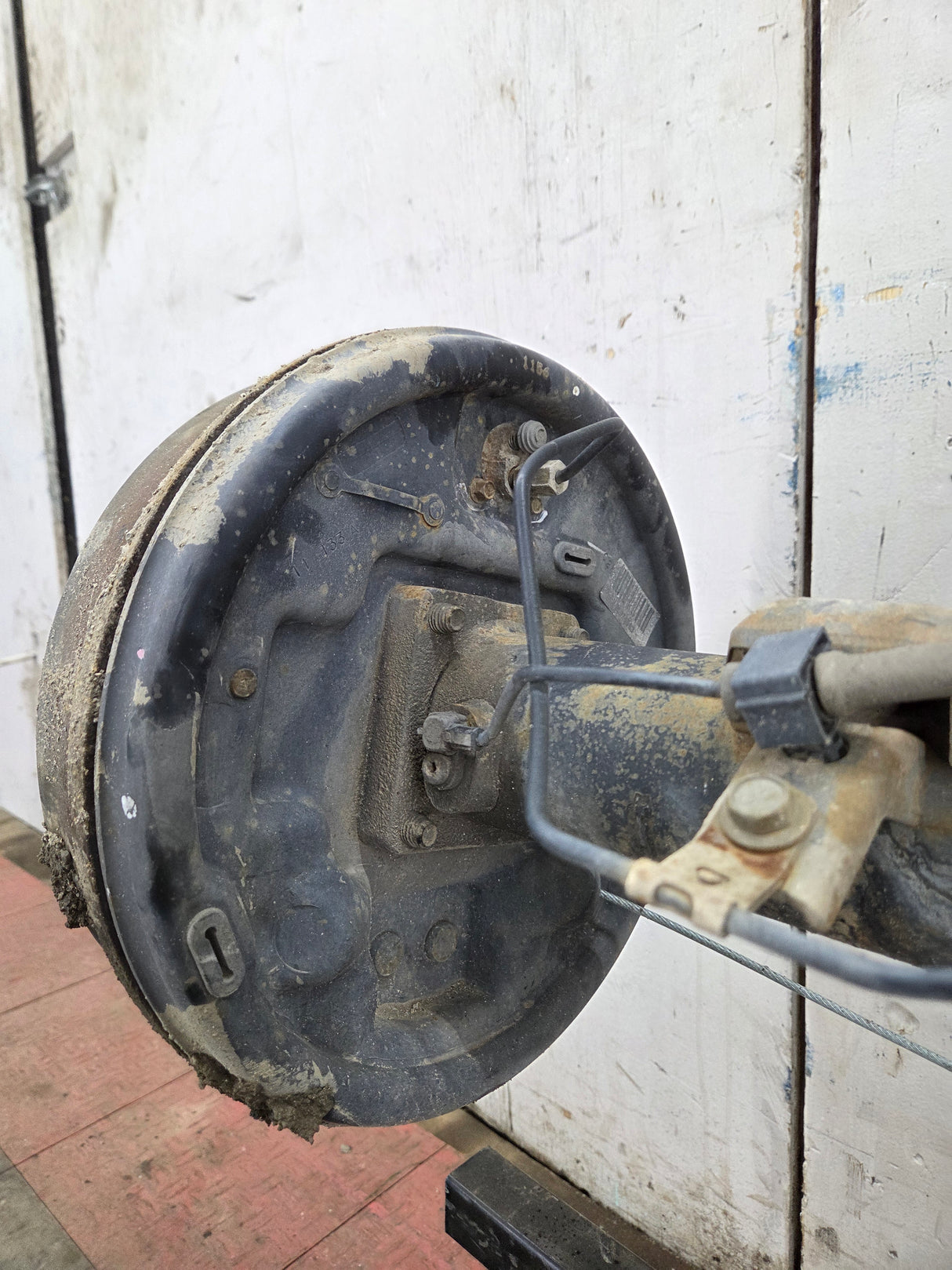 2009-2013 Chevrolet Silverado GMC Sierra 1500 Rear Axle 8.6" 3.42 Gear Ratio