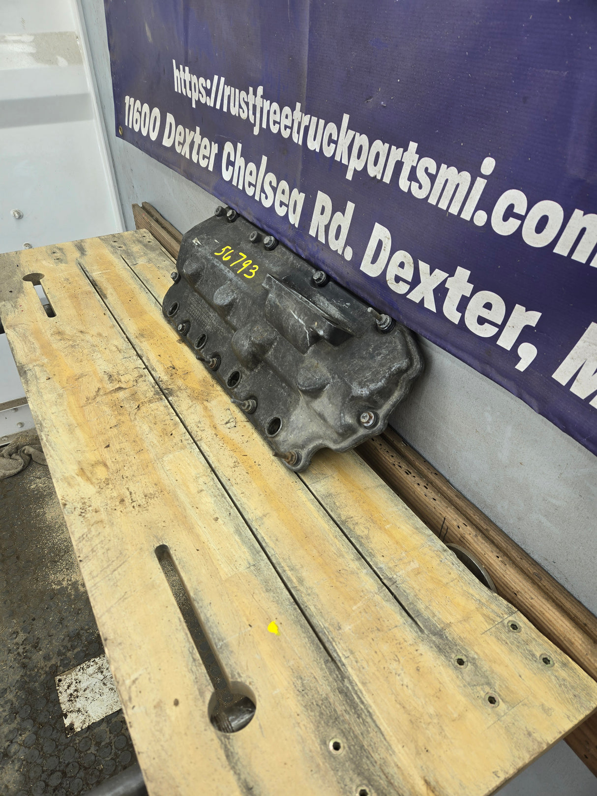 2008-2010 Ford 6.4 Power Stroke Right Hand Passenger Side Valve Cover