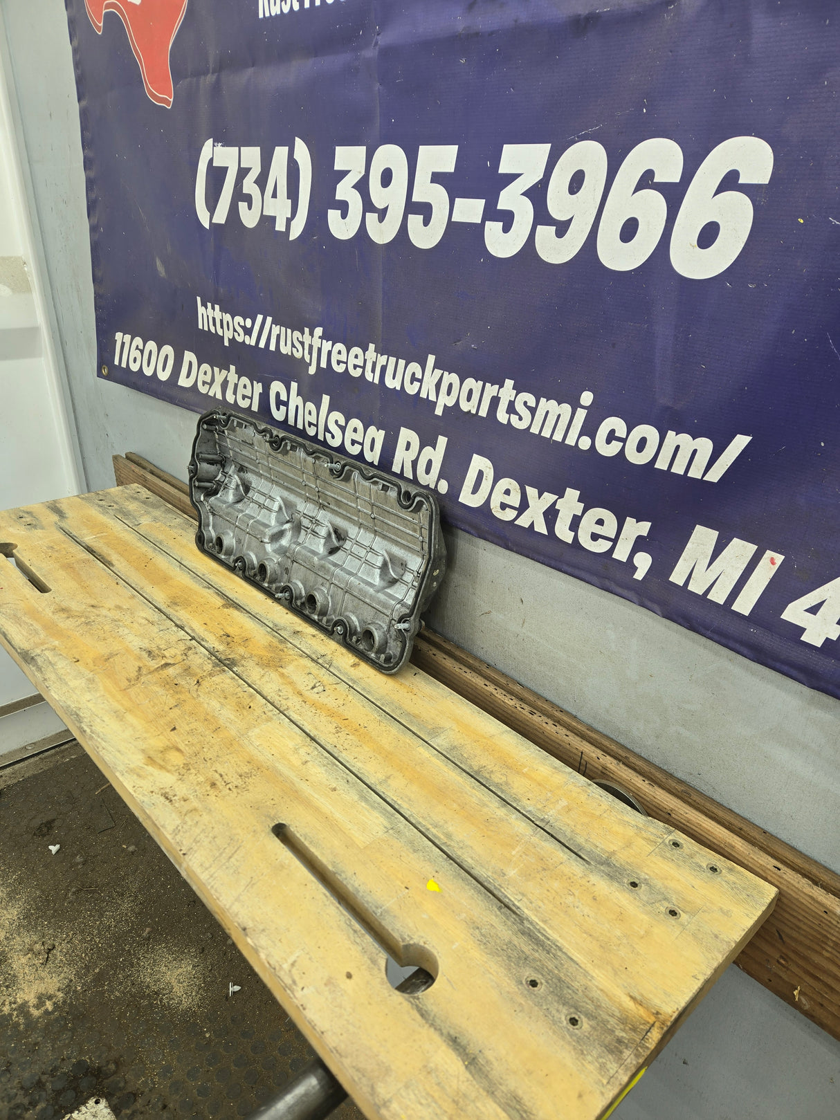 2008-2010 Ford 6.4 Power Stroke Left Hand Driver Side Valve Cover