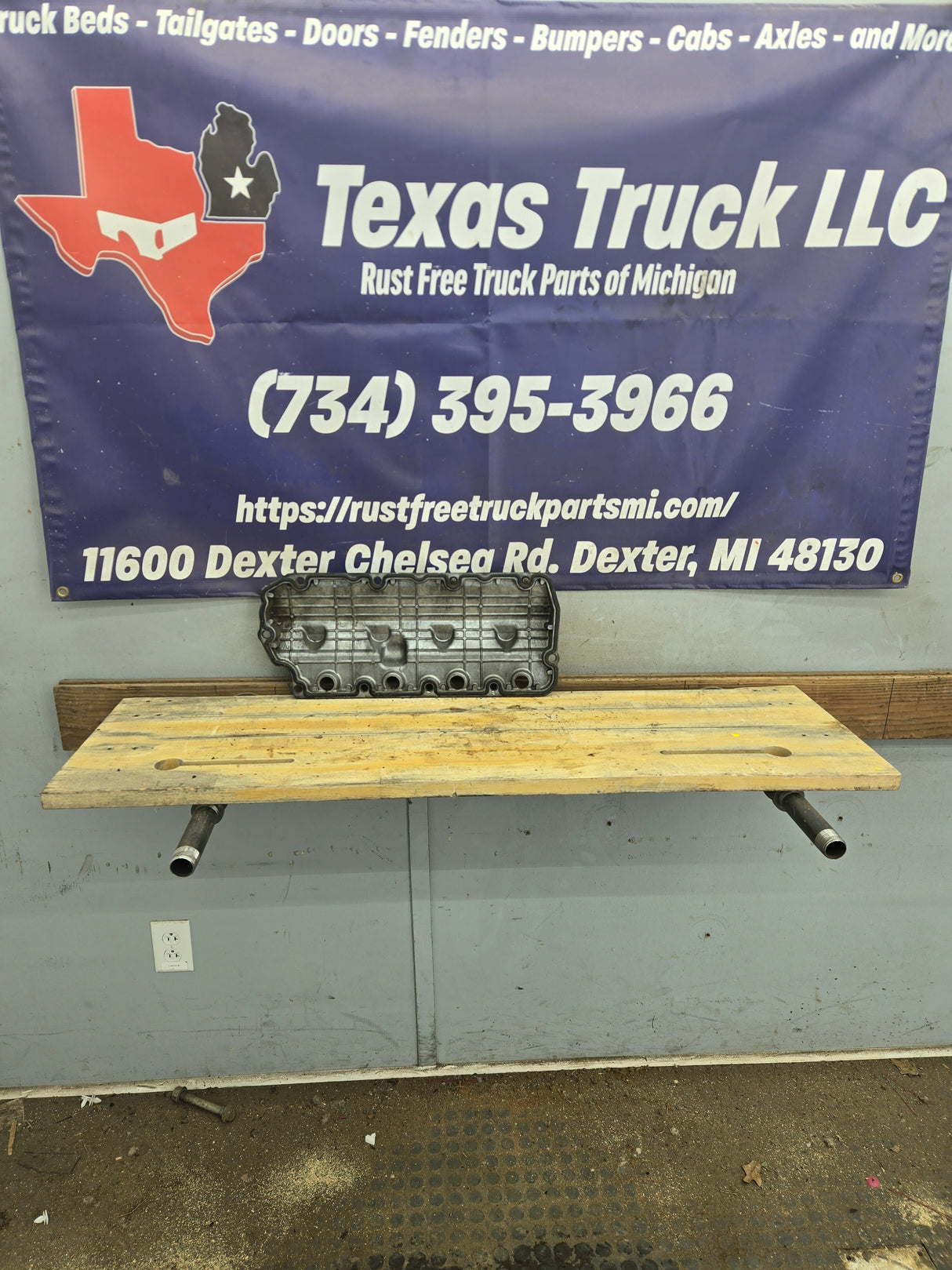 2008-2010 Ford 6.4 Power Stroke Left Hand Driver Side Valve Cover