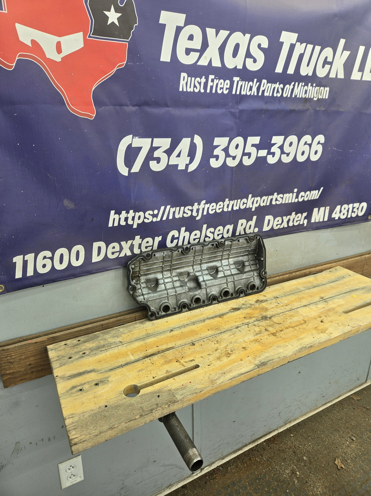 2008-2010 Ford 6.4 Power Stroke Left Hand Driver Side Valve Cover