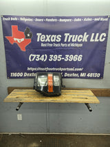 2008-2010 Ford Super Duty F250 F350 F450 F550 RH Passenger Side Composite Head Light