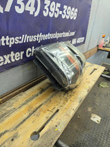 2008-2010 Ford Super Duty F250 F350 F450 F550 RH Passenger Side Composite Head Light