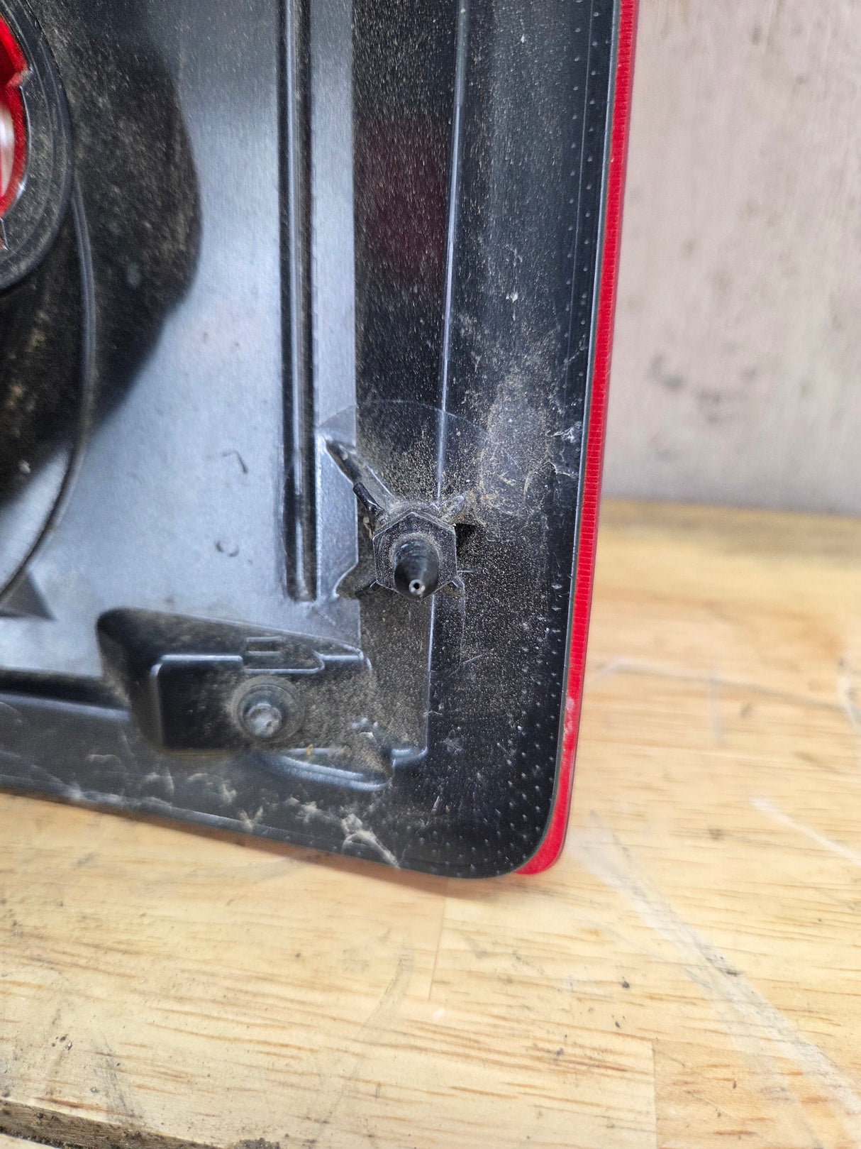 2020-2022 Ford Super Duty F250 F350 F450 F550 LH Driver Side Tail Light Halogen LC3B-13B505-AD