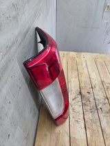 2017-2019 Ford Super Duty F250 F350 F450 F550 RH Passenger Side Tail Light Halogen HC3B-13B504-AD