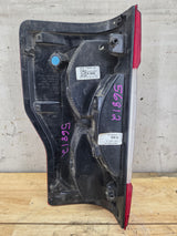 2017-2019 Ford Super Duty F250 F350 F450 F550 RH Passenger Side Tail Light Halogen HC3B-13B504-AD