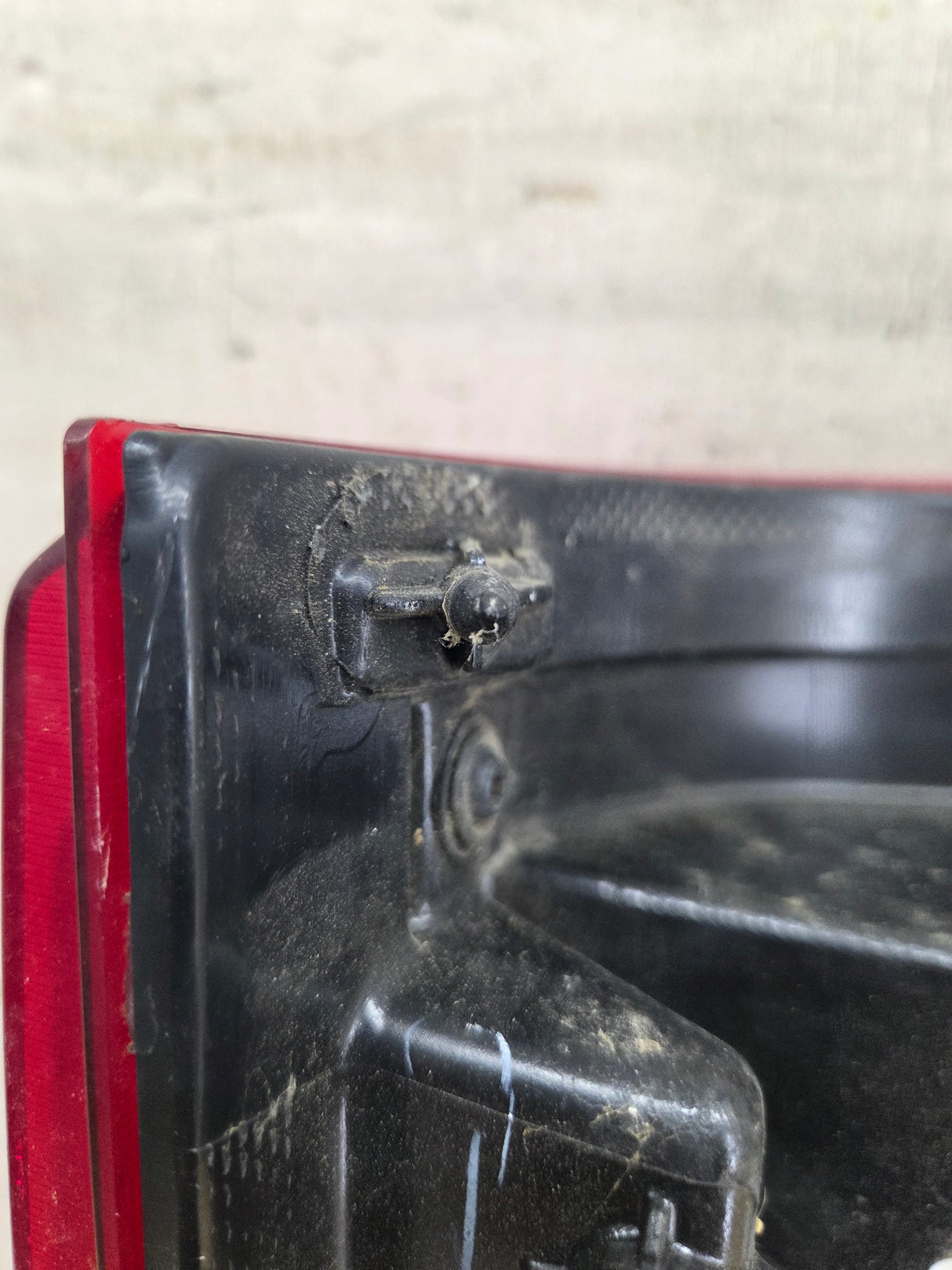 2017-2019 Ford Super Duty F250 F350 F450 F550 LH Driver Side Tail Light Halogen HC3B-13B505-AD